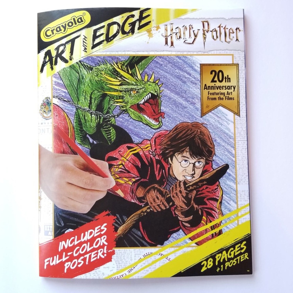 CRAYOLA HARRY POTTER ART WITH EDGE BOOK